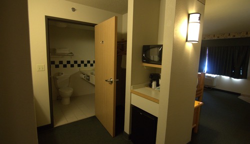 Deluxe Suite, 1 King Bed, Non Smoking