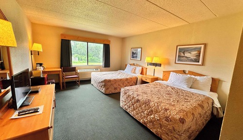 Room, 2 Queen Beds, Non Smoking