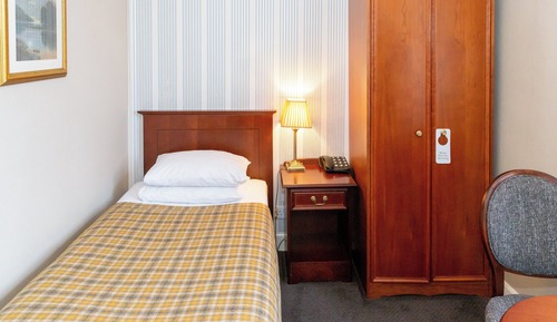 Classic Single Room