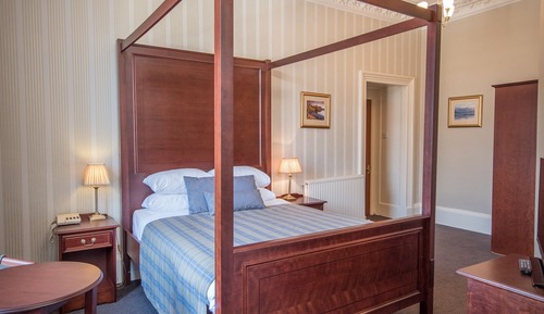 Double Room (4 Poster)