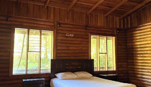 One-Bedroom Chalet
