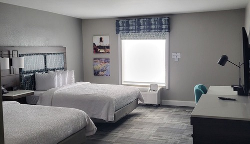 Room, 2 Queen Beds, Accessible, Non Smoking