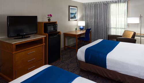 Standard Room, 2 Queen Beds, Accessible