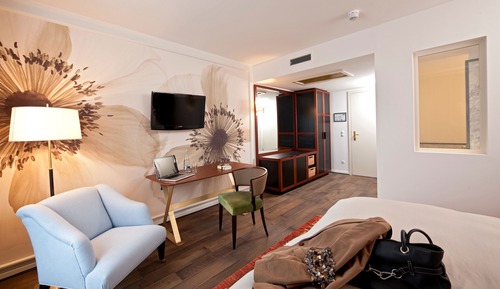 Double Room Ambiente