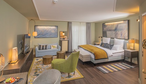 Double Room Living