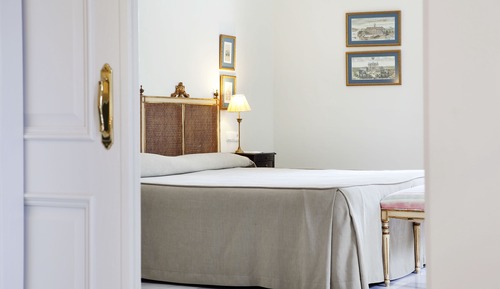 Junior Suite, Garden View