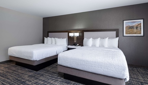 Suite, 2 Queen Beds, Non Smoking