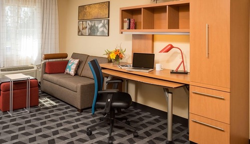 Suite, 2 Bedrooms (Mobility/Hearing Accessible, Tub)