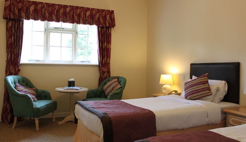 Standard Twin Room