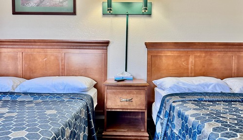 Deluxe Room, 2 Queen Beds
