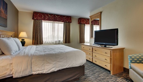 Suite, 1 King Bed