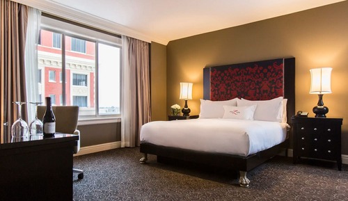 Standard Room, 1 King Bed, Accessible