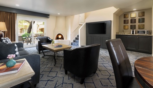 Villa, 2 Queen Beds (Two story)