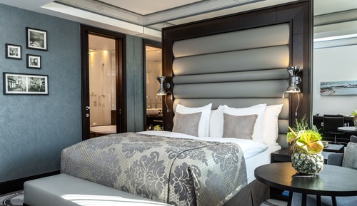 Executive Room, Terrace (Savoy)