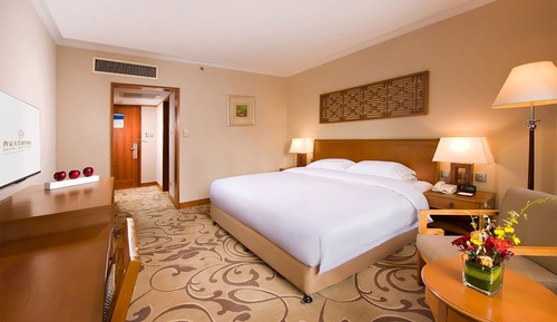 Club Room 