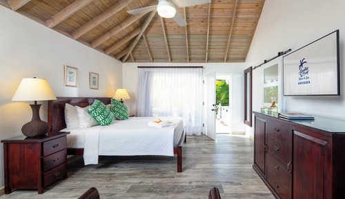 Deluxe Beachfront