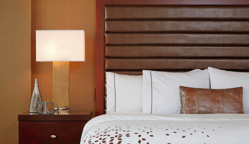 Club Room, 1 King Bed