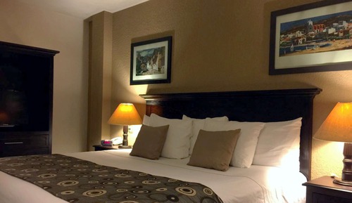 Standard Room, 1 King Bed, Smoking