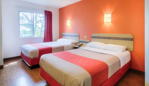 Deluxe Room, 2 Double Beds, Non Smoking, Refrigerator & Microwave