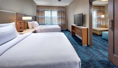 Suite, 2 Queen Beds, Accessible, Non Smoking (Corner)