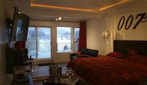 Suite, Lake View (James Bond)