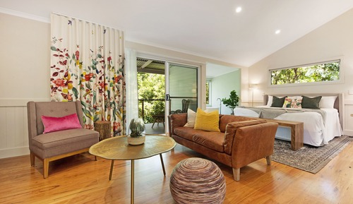 Luxury Cottage, 1 King Bed, Garden View
