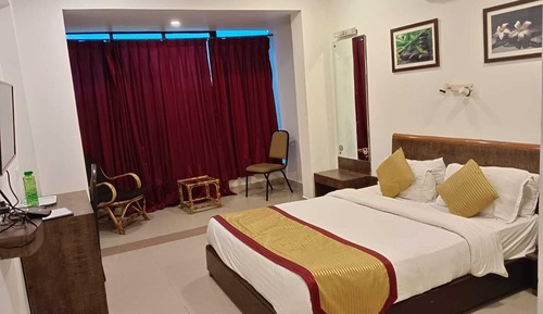 Economy Room
