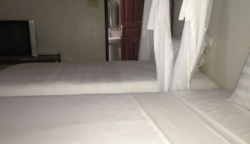 Economy Twin Room, 2 Twin Beds, Garden View