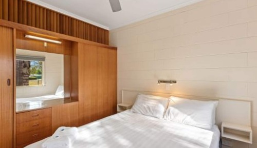 Superior 2 Bedrooms Unit - Pet Friendly