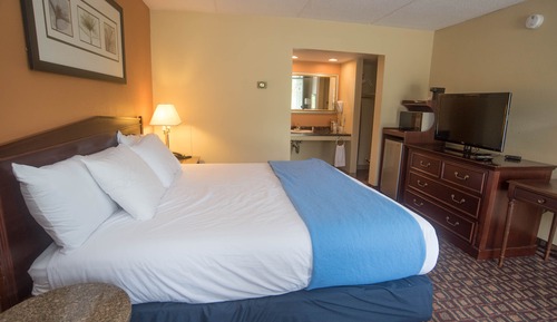 Signature Room, 1 King Bed, Non Smoking