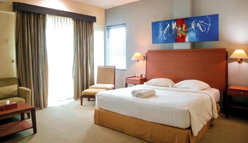 Executive Suite