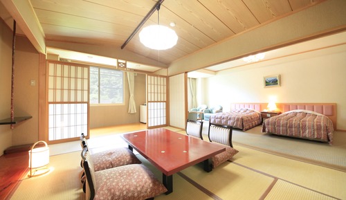 Deluxe Japanese-Western Style Room