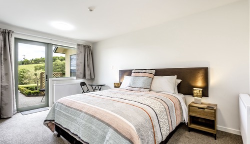 King Room With Ensuite