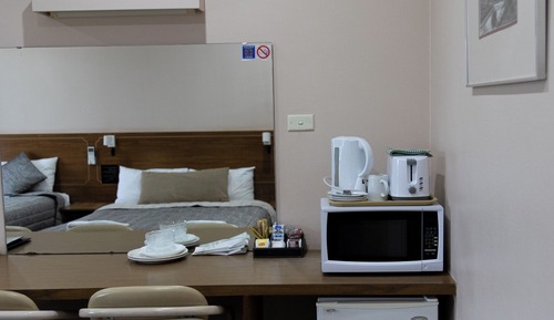 Basic Twin Room, Non Smoking, Mountain View