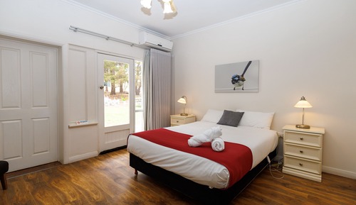 Standard Double Room, 1 Queen Bed, Accessible, Ensuite