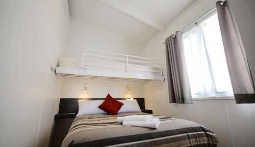 Executive Cabin, 2 Bedrooms, River View