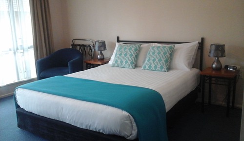 Standard Studio Suite, Accessible