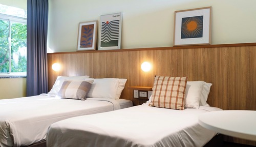 Queen + Single Room with ensuite