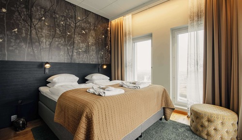 Junior Suite, 1 King Bed, Bathtub, Sea View (Living Room)