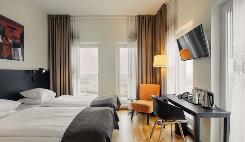 Business Room, Multiple Beds, Non Smoking