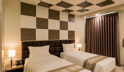 Deluxe Double or Twin Room