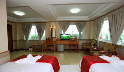 Superior Twin Room, River View