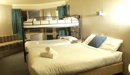 Family Room, Non Smoking, Kitchenette (Family Room Standard)