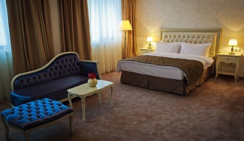 Business Room