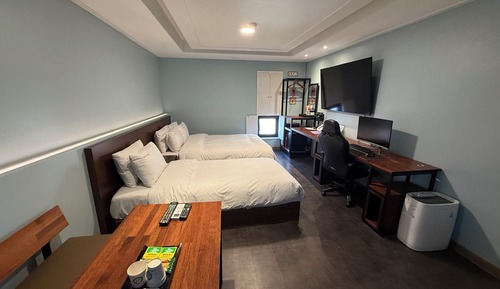 Suite Twin