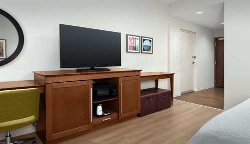 Room, 1 King Bed, Accessible, Bathtub