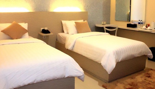 Superior Twin Room