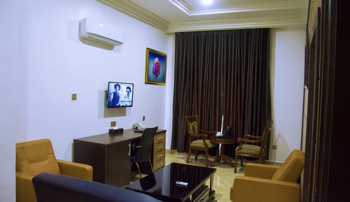 Presidential Suite
