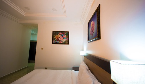 Premium Room