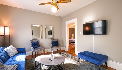 Apartment (3 Bedrooms)